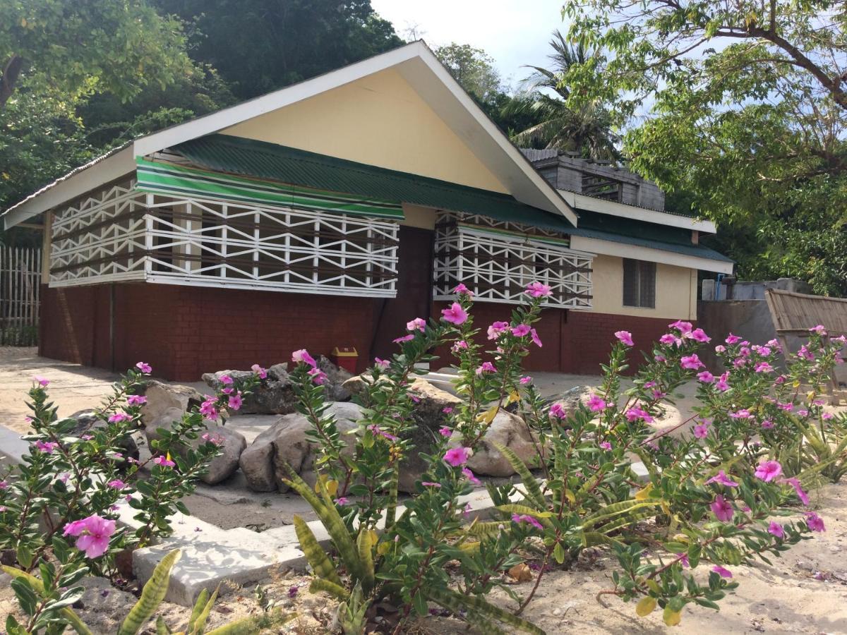 Se San Beach Resort-Isla De Gigantes Carles 외부 사진