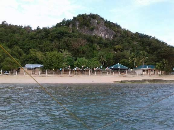 Se San Beach Resort-Isla De Gigantes Carles 외부 사진
